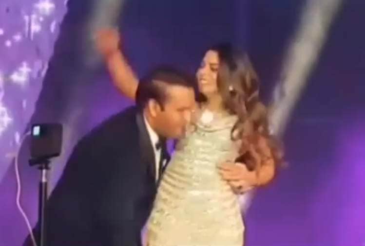isha ambani romantic dance with anand piramal at her pre wedding function video viral