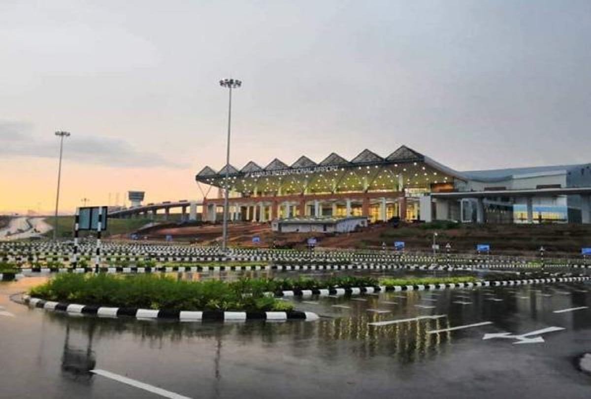 Three customs officials sacked in Kerala gold smuggling case at Kannur airport