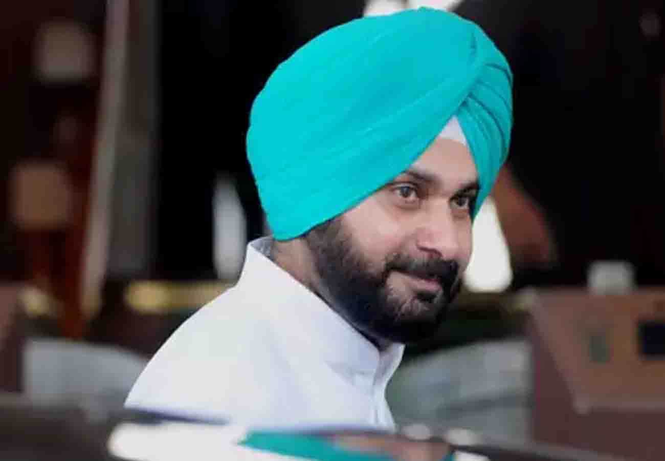 Navjot Singh Sidhu sacked from The Kapil Sharma Show after Pulwama attack statement