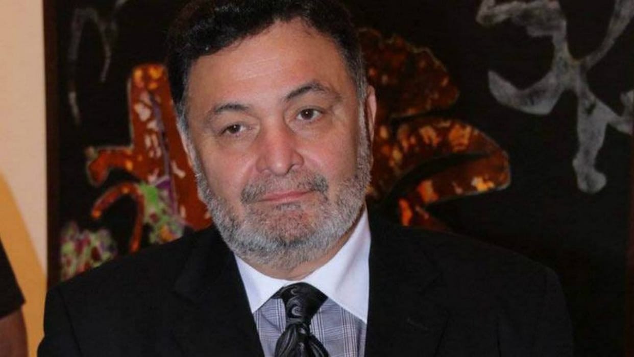 Rishi Kapoor death Simi Garewal Saira Banu and Dilip Kumar gave   shorrow on his death