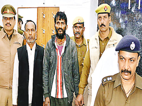 2 accused arrested in lllegal weapon making