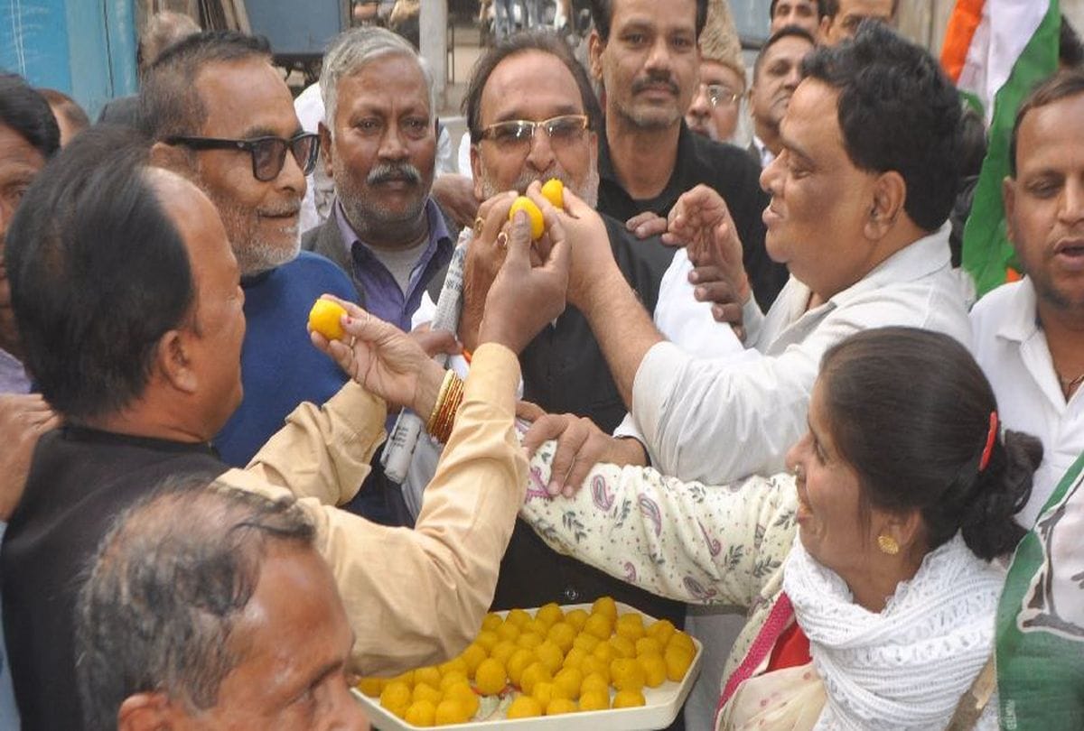 rajasthan, madhyapradesh assembly elections results congress workers celebration in agra