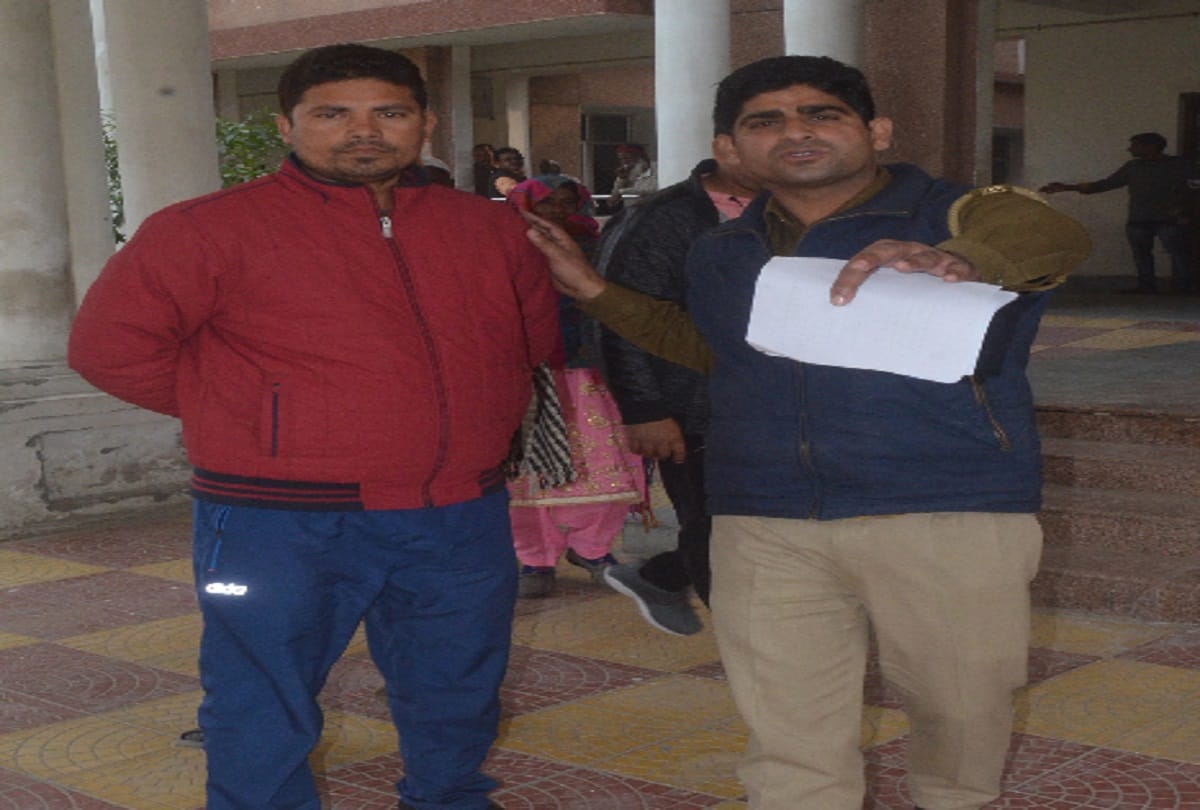 Bagpat Murder Case, Delhi Police constable posted in Rashtrapati bhavan and surrendered in court