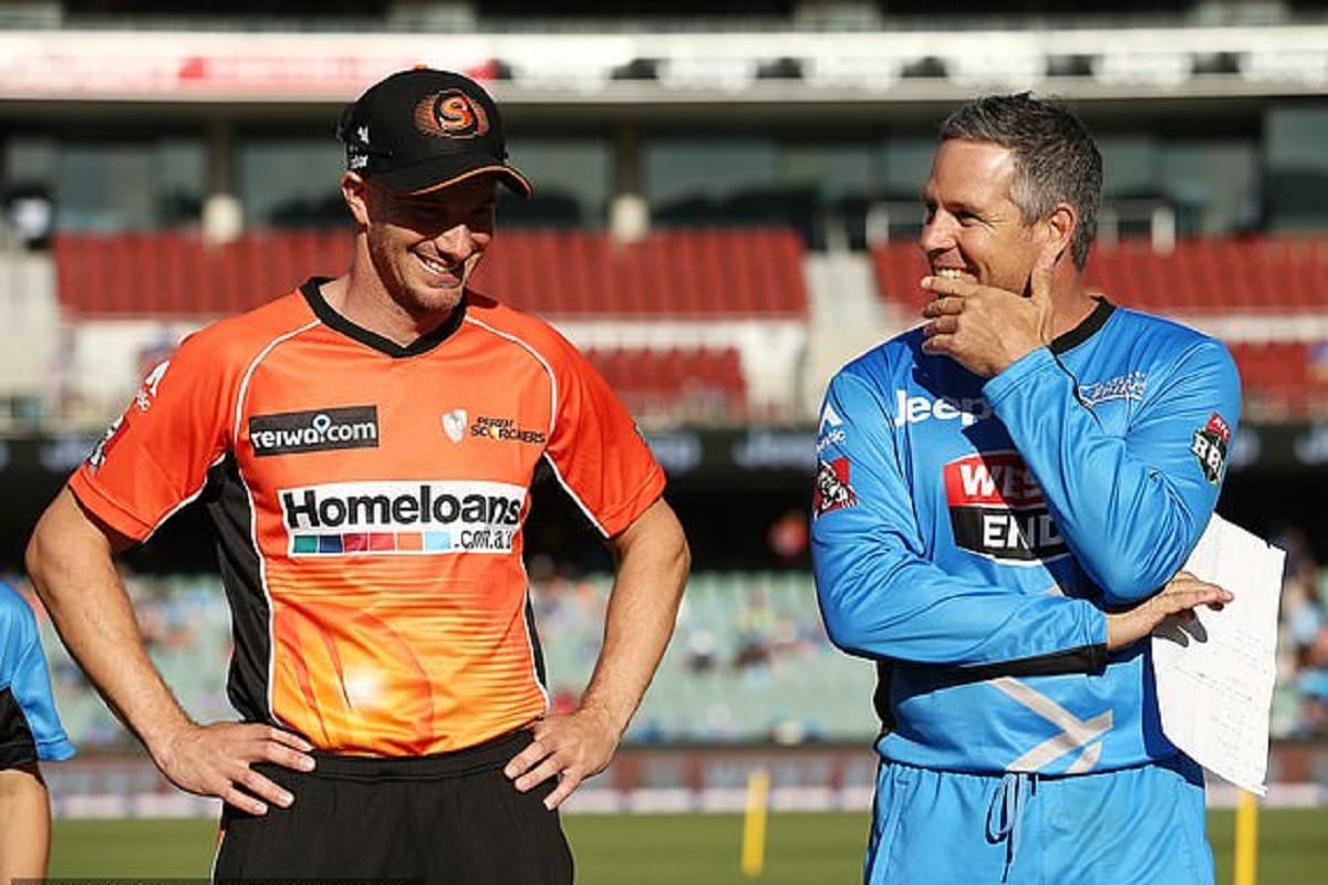 australia big bash league toss flip with the bat instead of coin