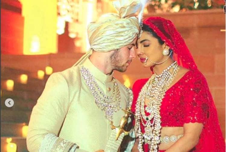 priyanka chopra and nick jonas honeymoon photos leak from oman
