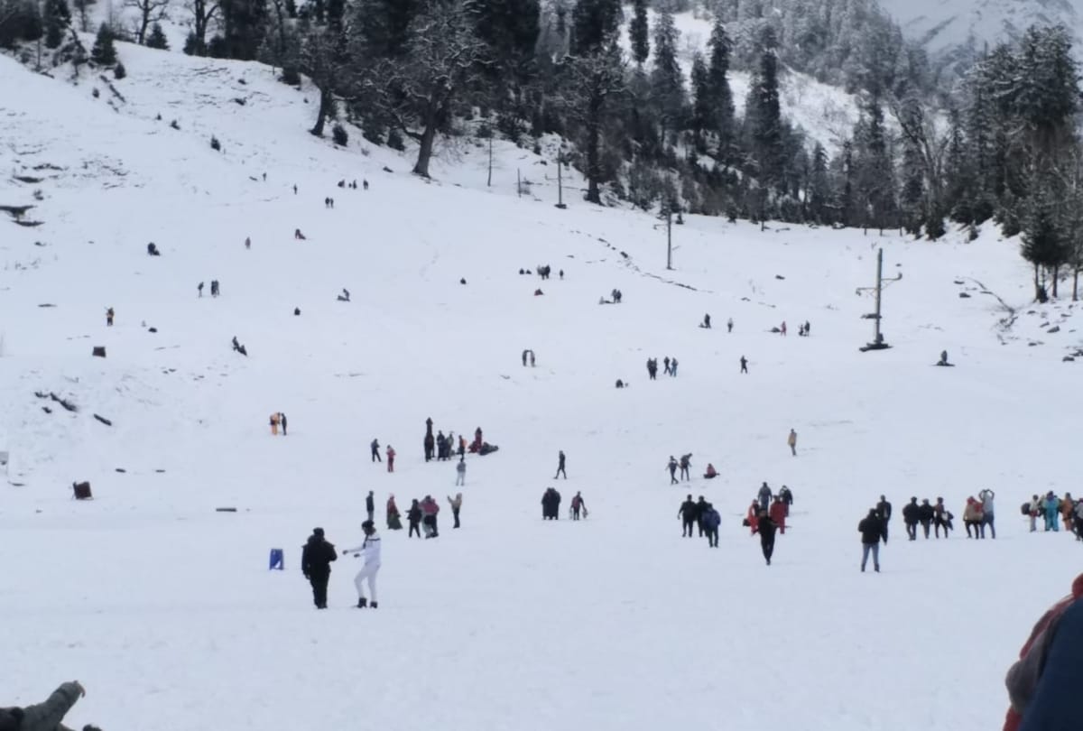 fresh snowfall recorded in himachal pradesh on 11 december