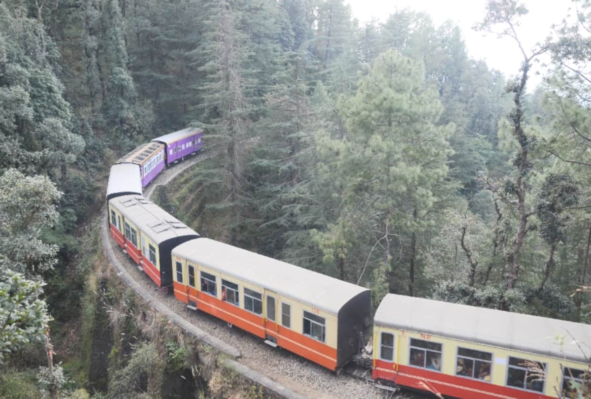 Holiday Special toy train Will Run on Kalka Shimla Railway Track