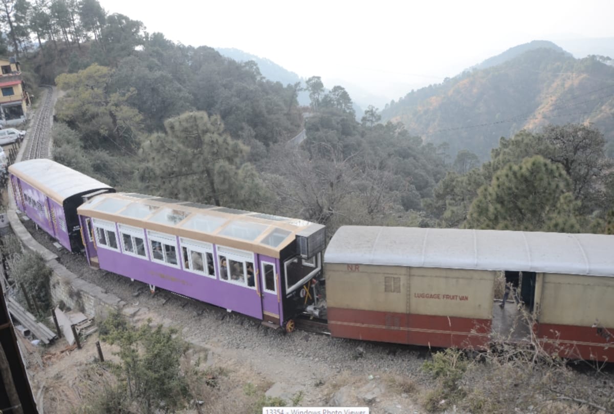 For the first time Vestadom ct15 reached shimla with 19 passenger