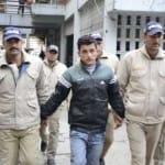 पुलिस गिरफ्त में आरोपी