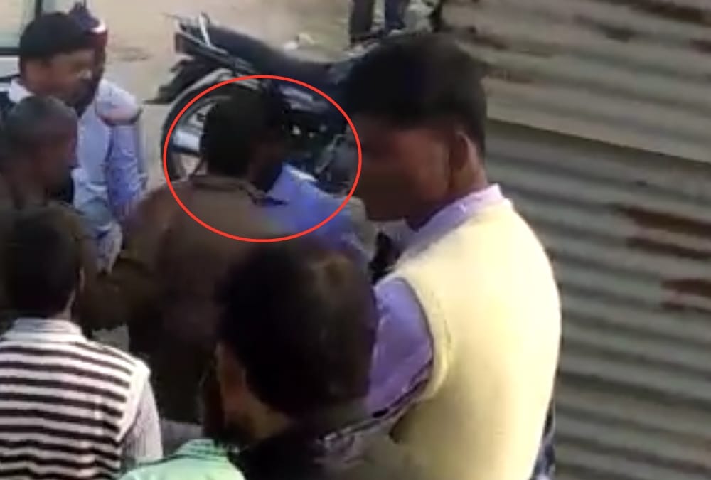 dalmau SDM beats a teacher in raebareli.