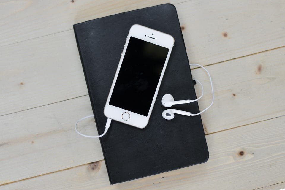 side effects of headphones smartphones on brain while sleeping