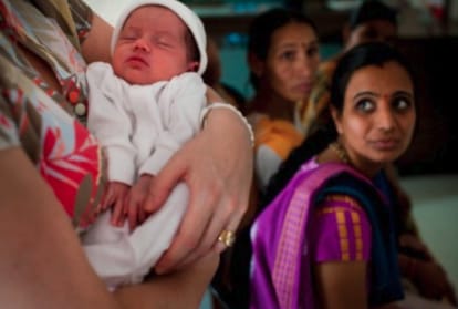 government will ban on surrogacy