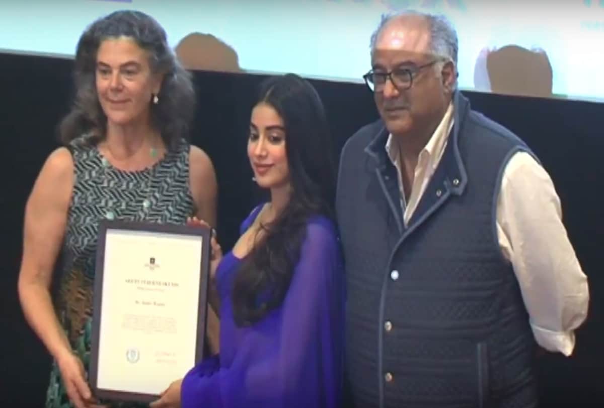 janvi kapoor wants to complete mother sridevi dream
