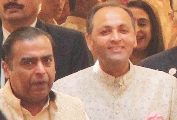 isha ambani wedding nita ambani and his son akash anant is ready for welcome guest
