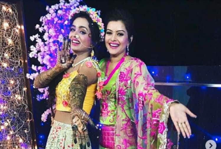 parul chauhan get married with chirag thakkar look at her mehandi pictures
