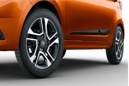 Tata tiago xz+ launched in india know the price and features