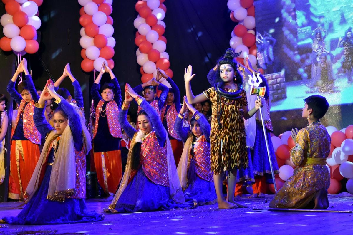prepration start for NRI summit in varanasi schools