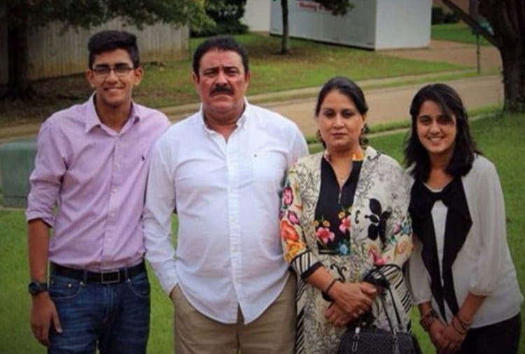 Sports, Cricket, Cricketer Yuvraj Singh Family Unseen Photos