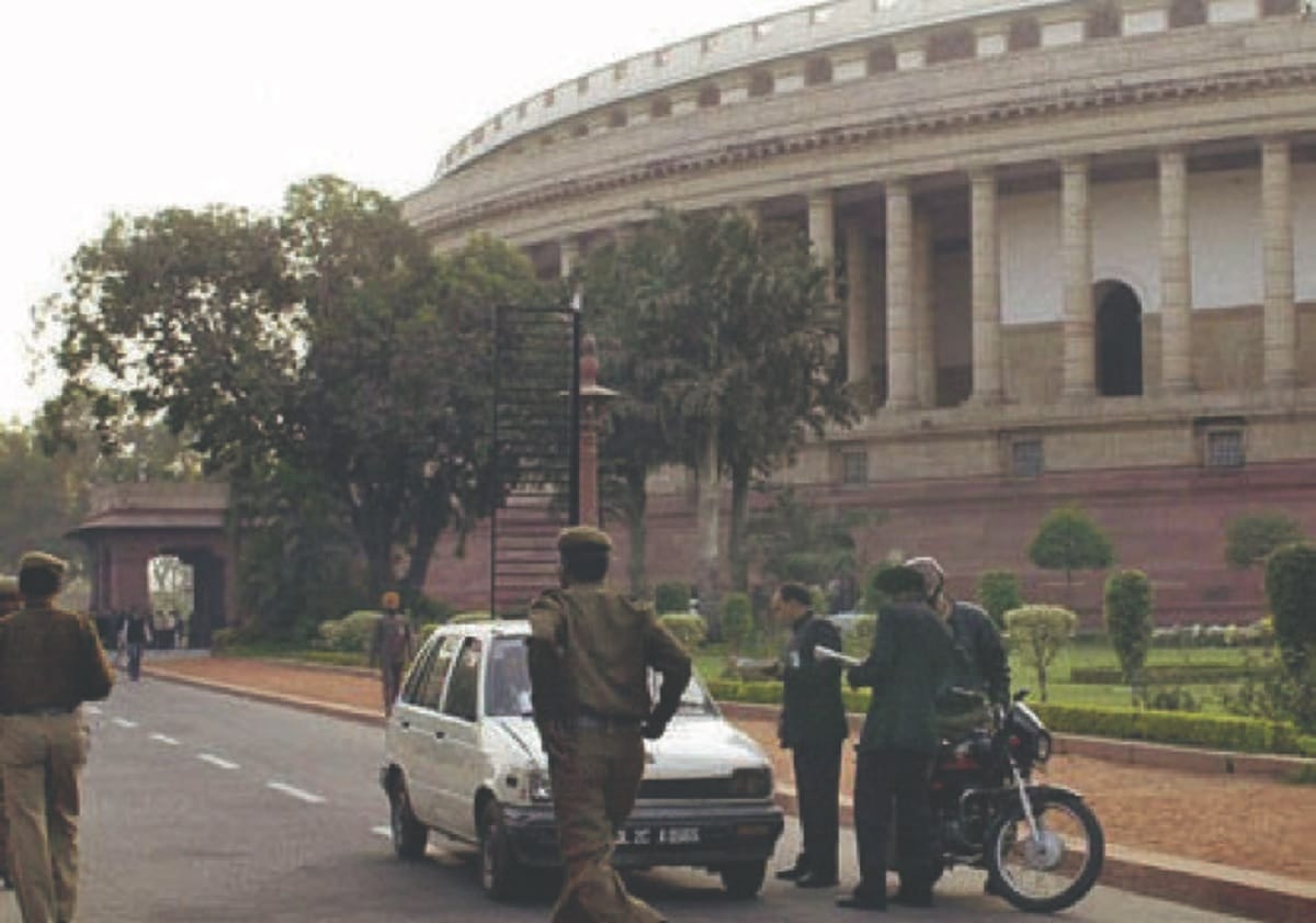 jaish e mohammad chief masood azhar died, he was involved in parliament, pulwama, uri attacks