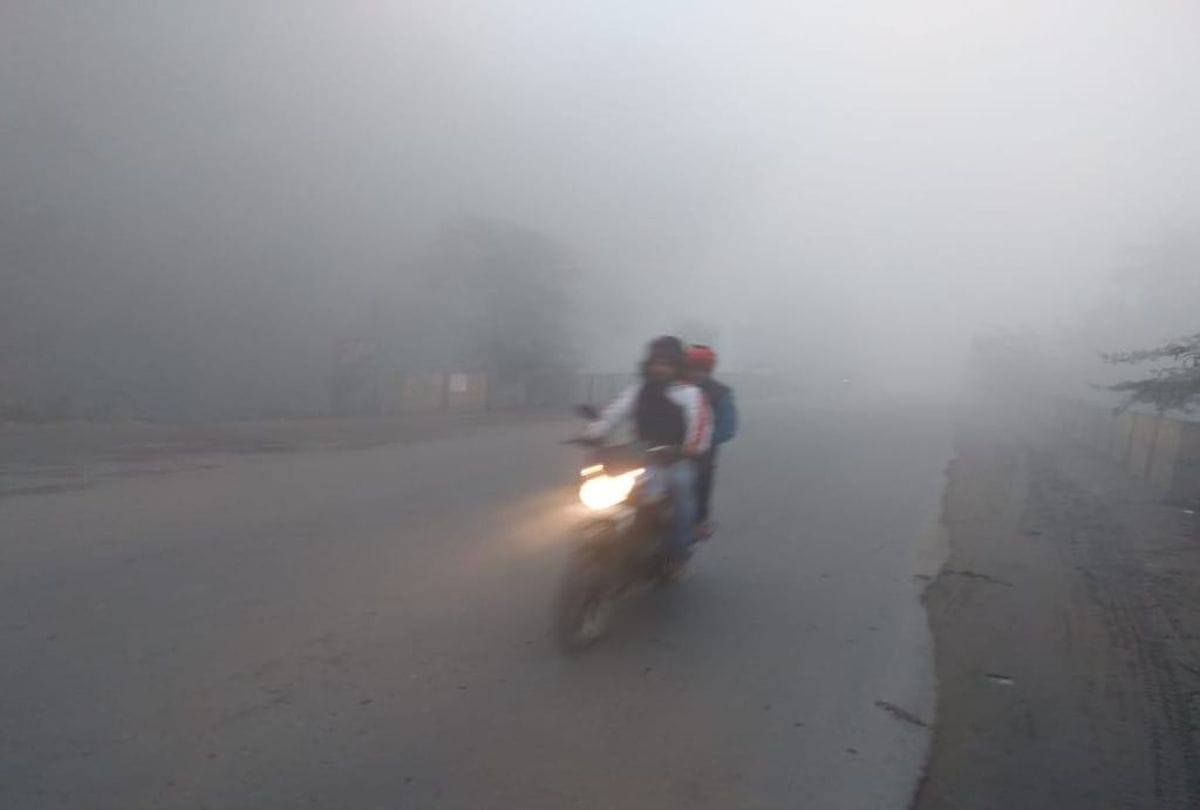 Weather Forecast heavy fog in agra