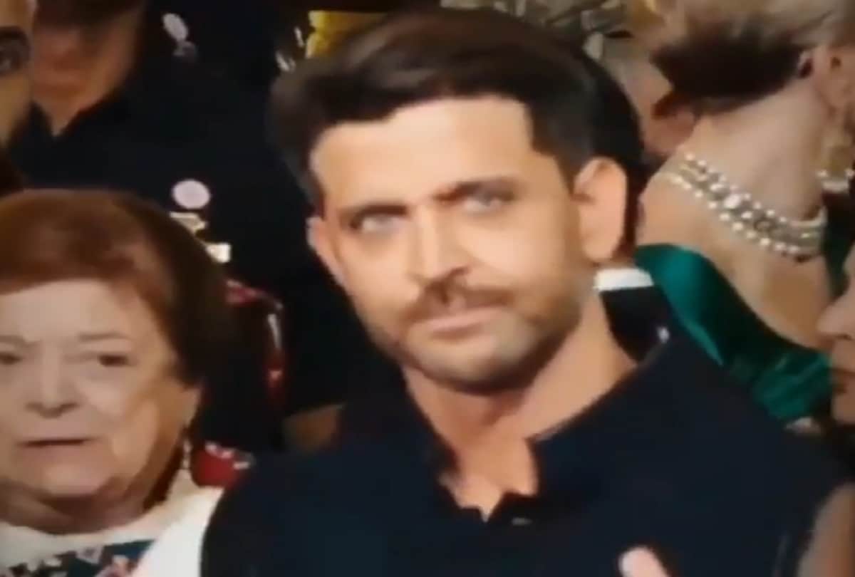 Hrithik Roshan tops list of World's Most Handsome Actors 2018