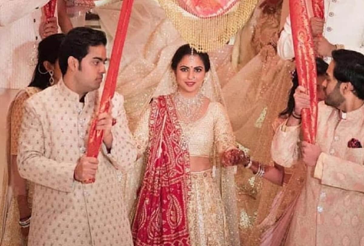 Isha Ambani and Anand Piramal wedding anniversary know unknown facts about Mukesh Ambani wedding