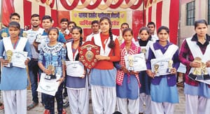 100 meter daud mein subhash deepika na bazi mari