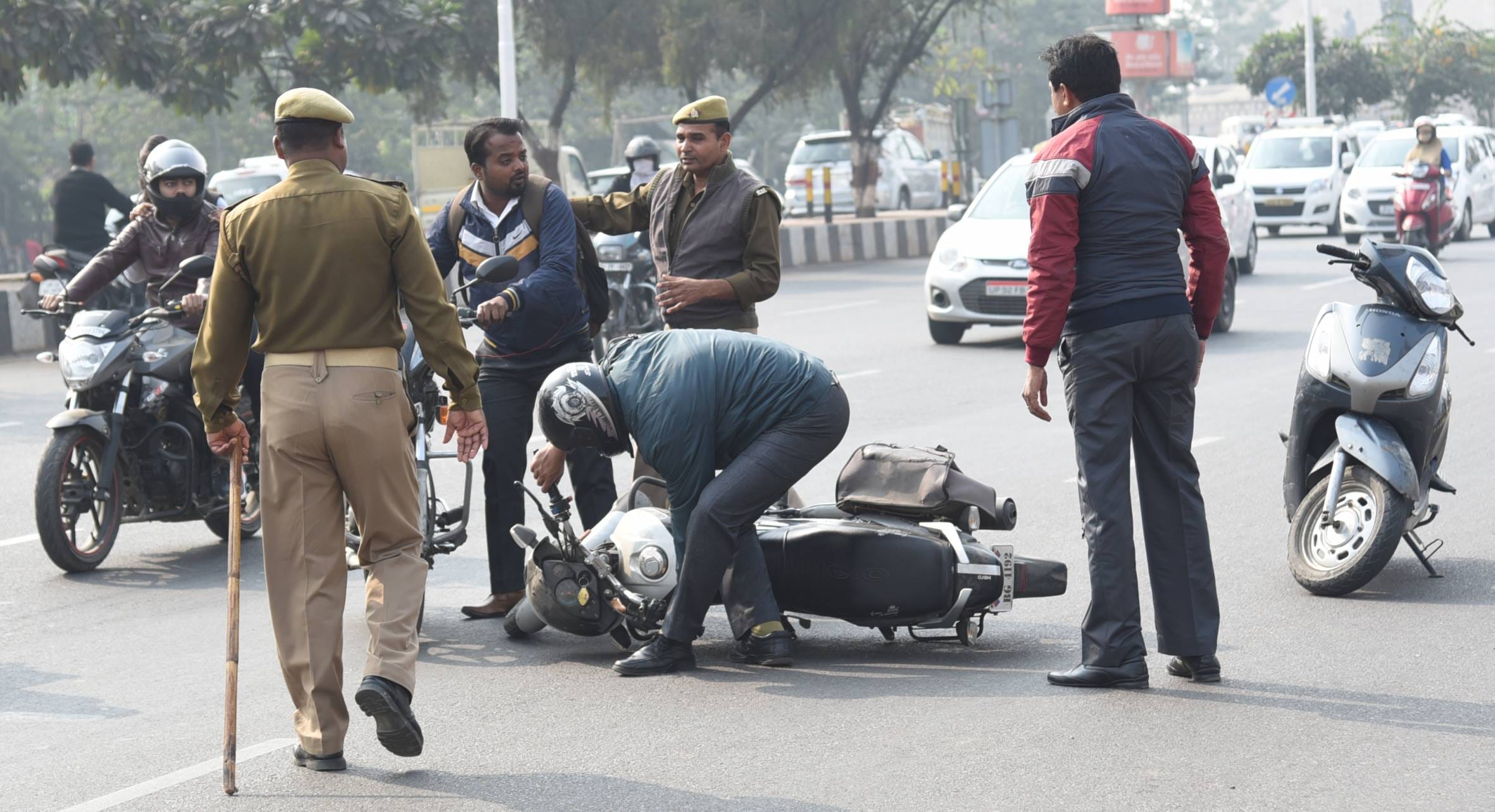 police checking done at fun mall lucknow