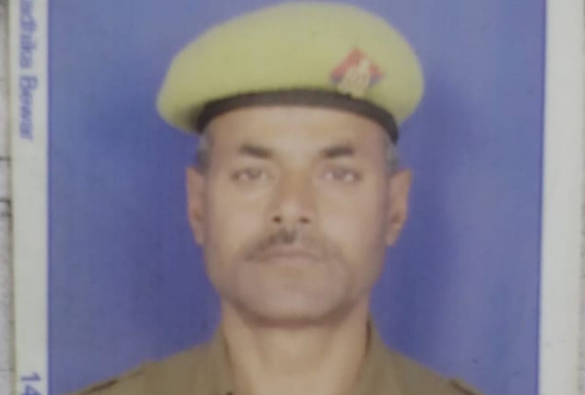 Police man died in road accident in Mainpuri