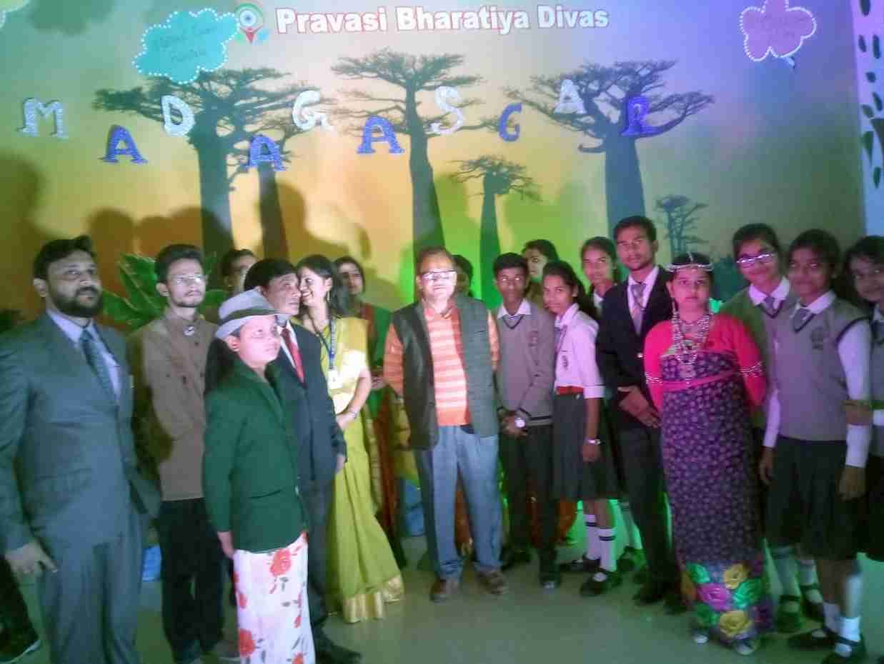 Korea and romania culture shown in varanasi for NRI summit