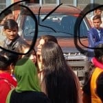 काले घेरे में संदिग्ध युवक