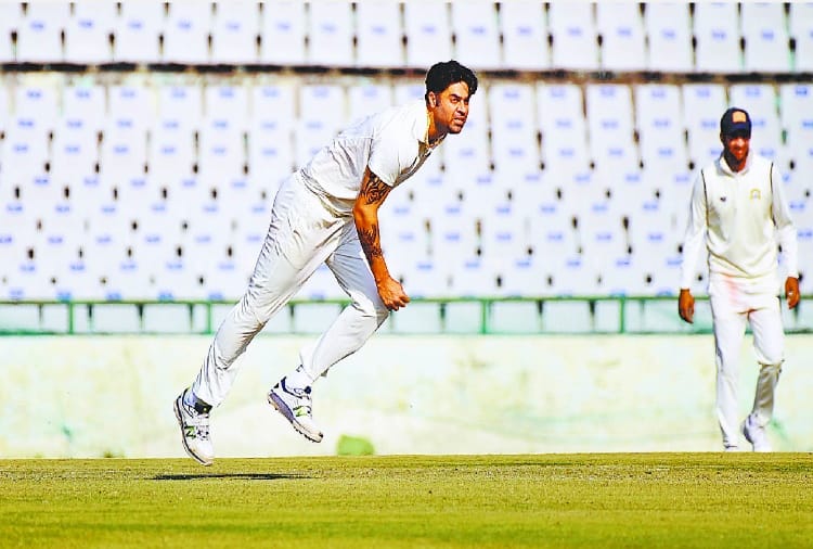 Tamil Nadu scored 213 runs at 9 wickets On first day