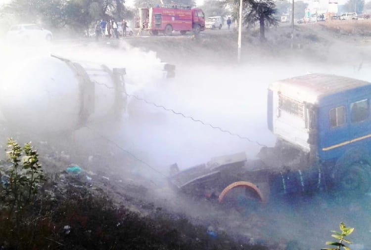 Gas tanker inverse in Barnala of Haryana