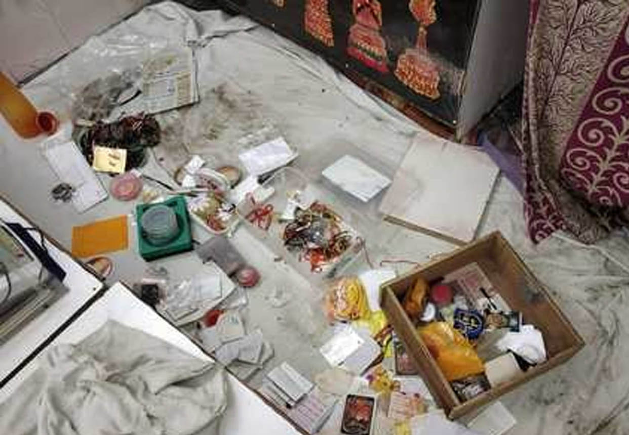 Fifty lakh jewellery stolen from the Hardoi house of plastic businessman of Mumbai