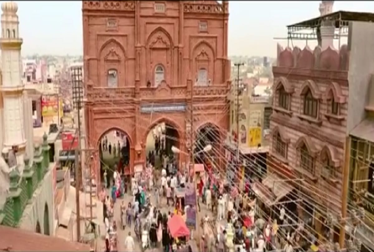 Meerut, Shah rukh khan money rain from ghanta ghar and, Biryani of name of Bhabhi