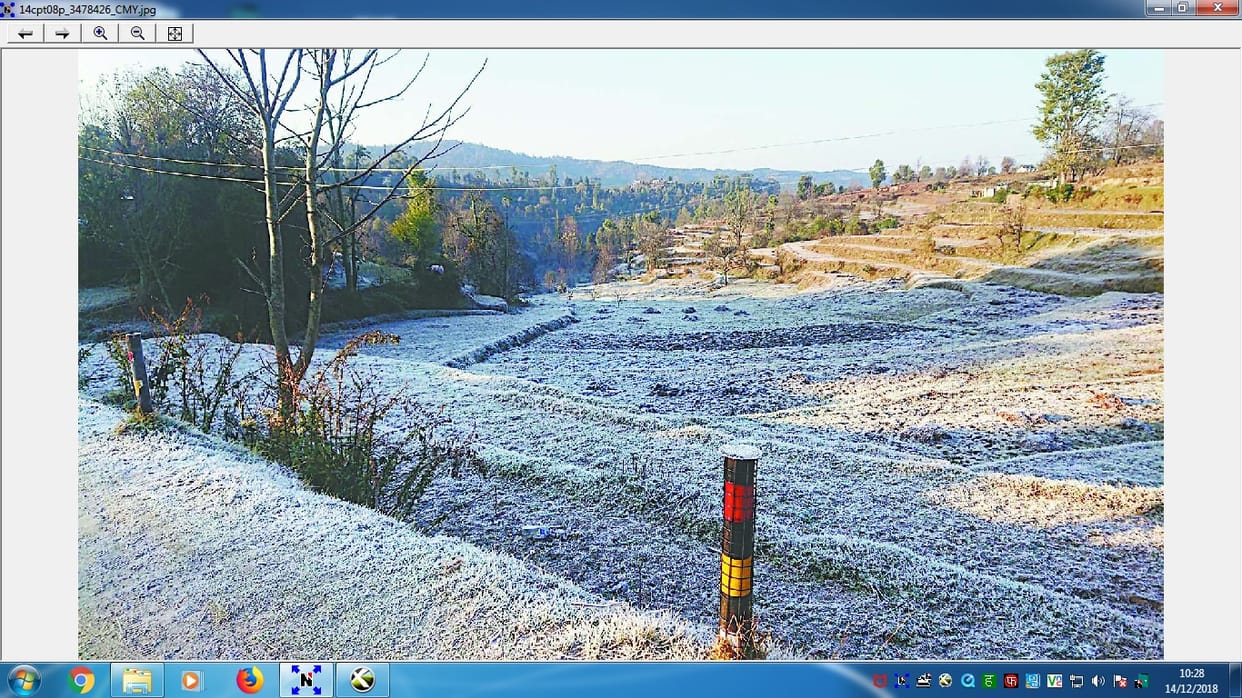 clear sky but frost during morning and night