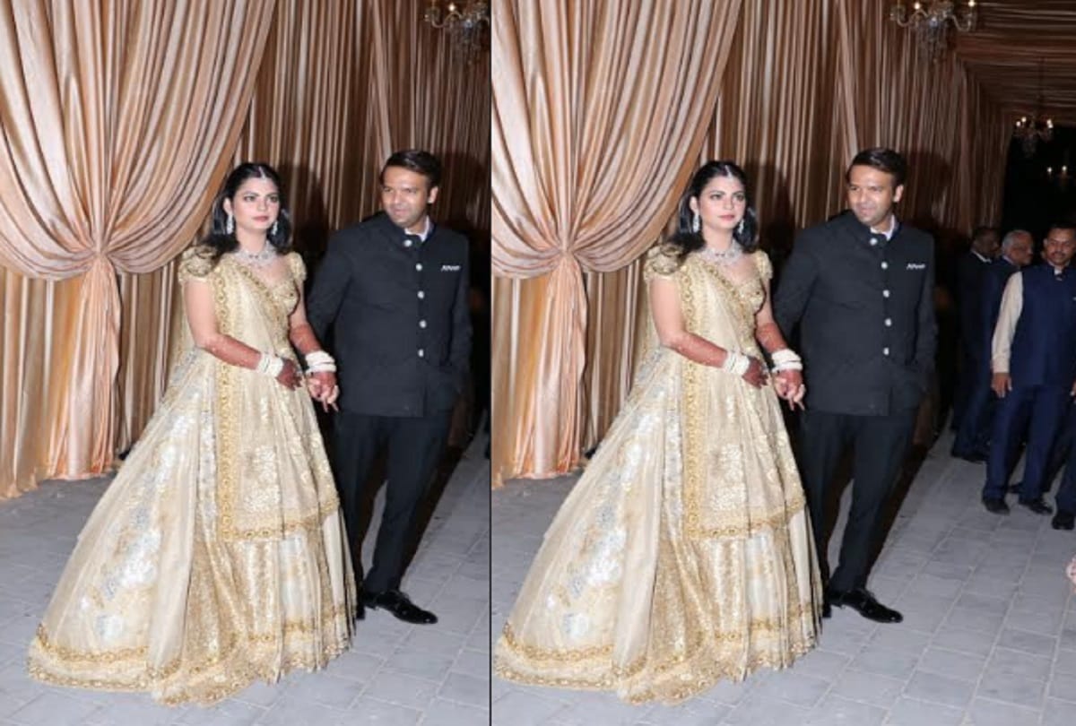 Isha Ambani Reception:Isha ambani and anand piramal mumbai reception photographs are out
