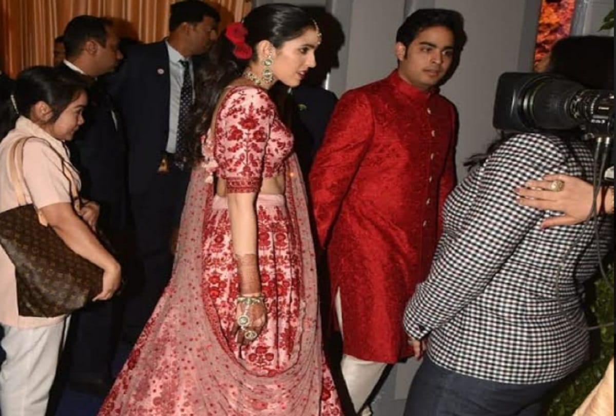 isha and anand piramal mumbai reception photos here