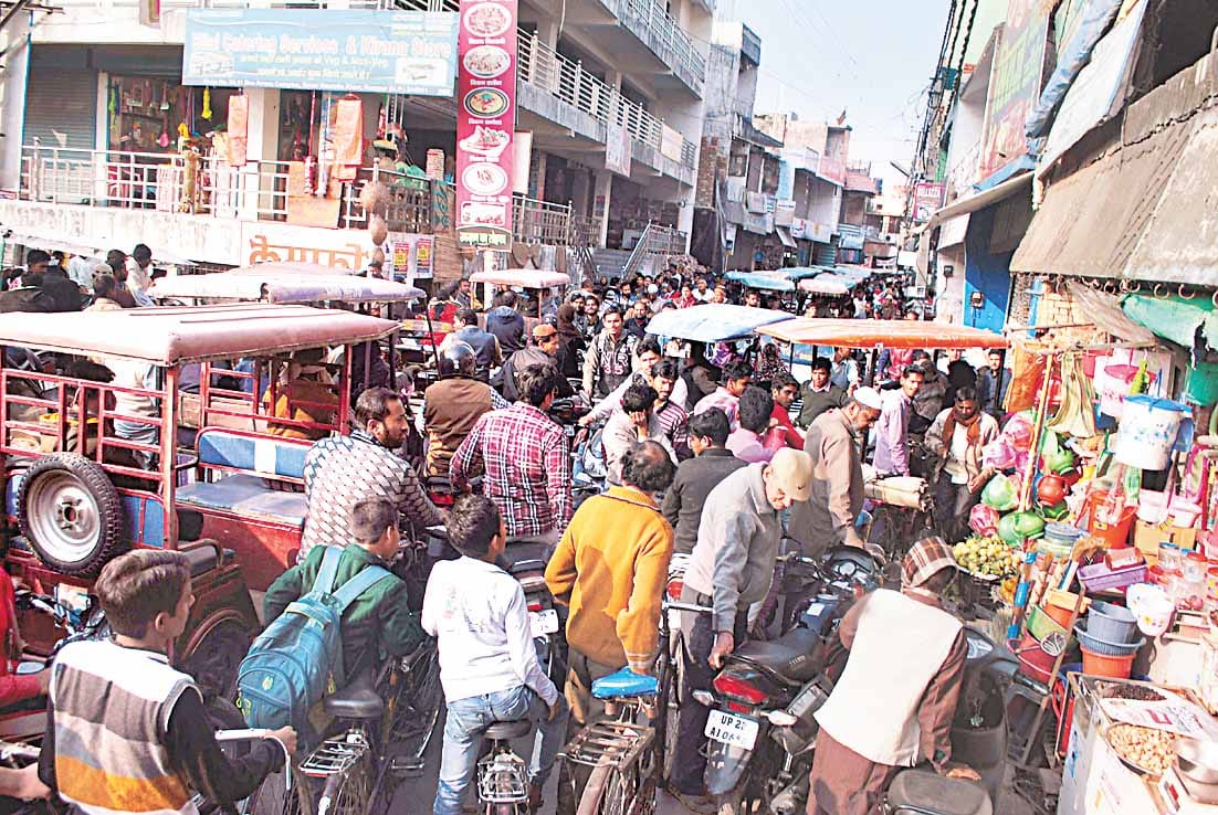 Woman dies in road accident in mau