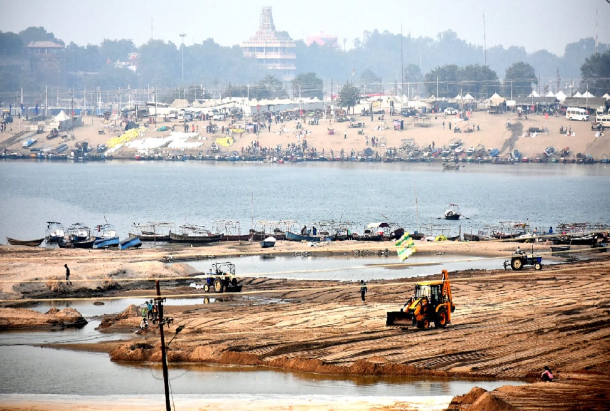 threre are 500 plus buses and 100 plus trains for prayagraj kumbh
