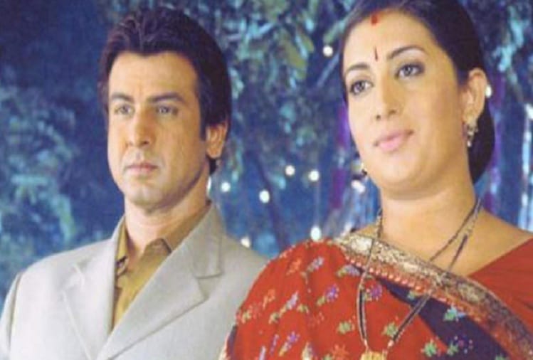 Isha Ambani wedding Smriti Irani shared selfie with Saif Ali Khan revealed shocking thing