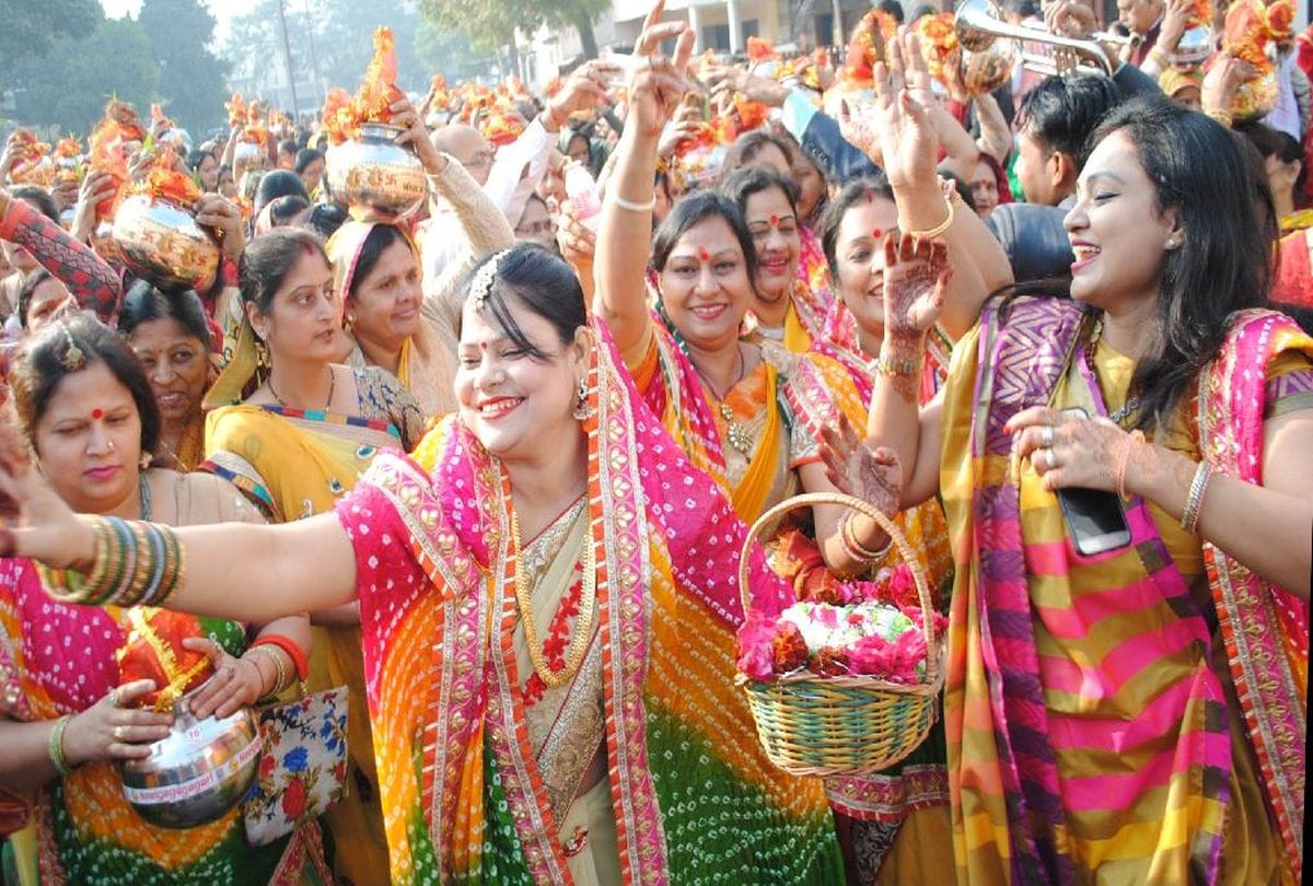 sri bhagwat katha start in jaipur house agra