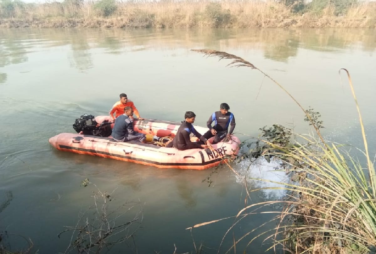Accident, car collapsed in Ganganahar, many injured and driver missing
