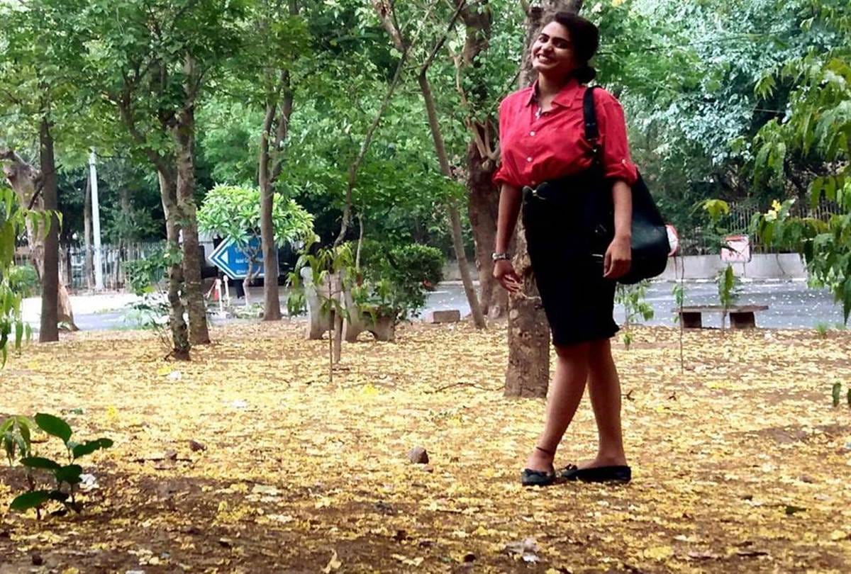 Tv anchor radhika kaushik dies allegedly by falling off 4th floor 5 question puzzle for police
