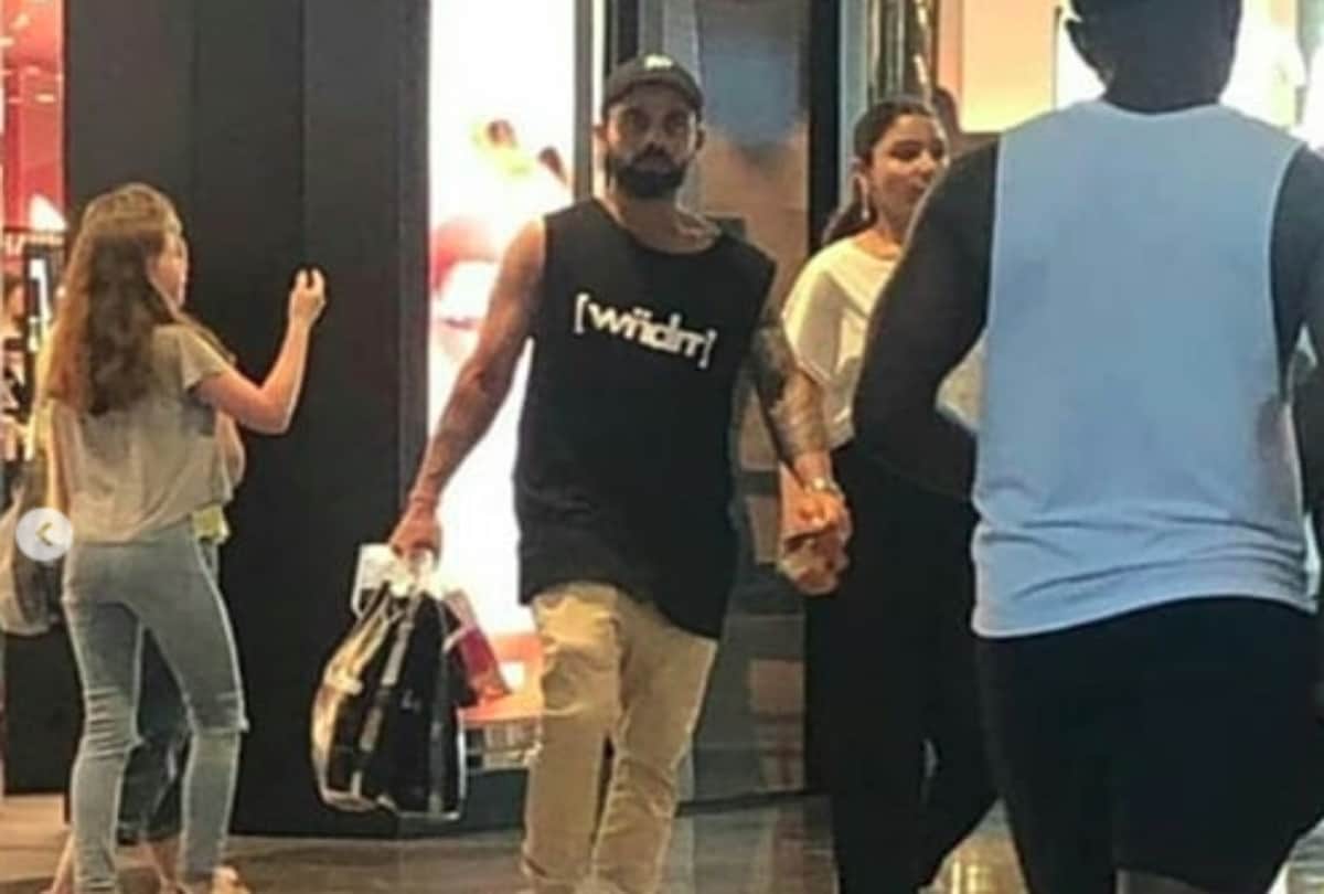 virat kohli and anushka sharma spotted before ind vs aus match