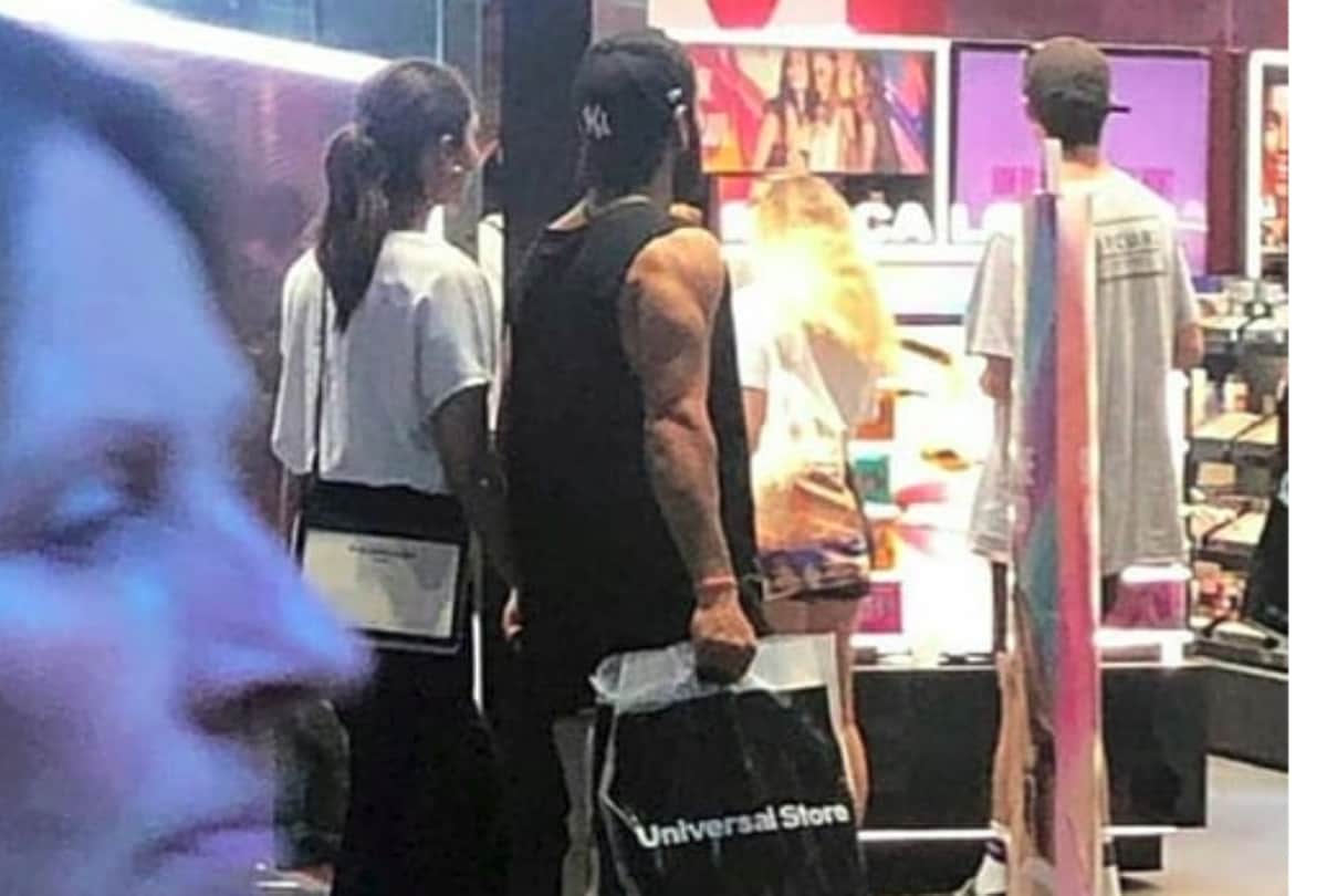 virat kohli and anushka sharma spotted before ind vs aus match