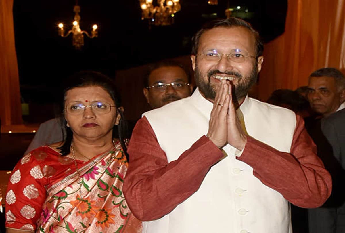 Isha Ambani and Anand Piramal wedding reception in Mumbai politicians Attends See pictures