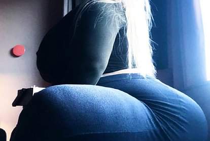 Swedish Model Natasha Crown Wants BIGGEST BUM In The World