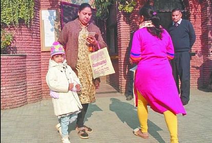 Delhi : Race for nursery admission in Delhi's private schools from today