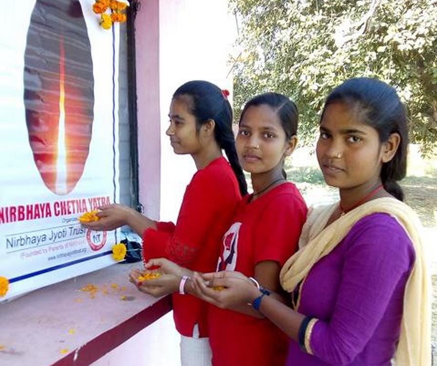 villagers form native village of nirbhaya protest for justice